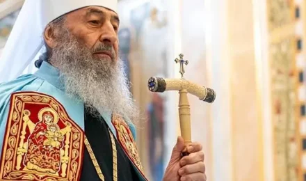 Архієрейське богослужіння Архієрейське богослужіння в Свято-Петро-Павлівському храмі села